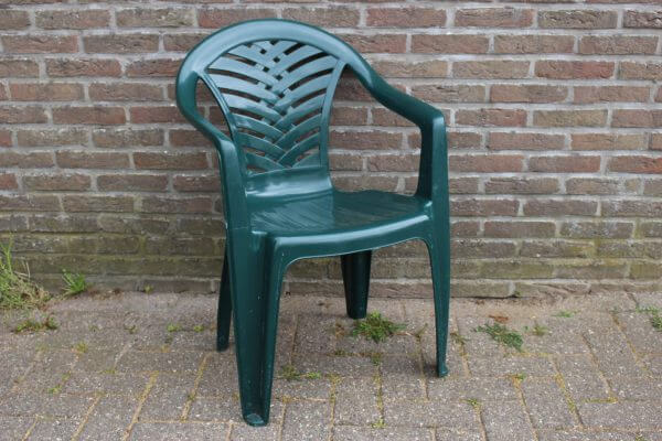 plastic stoel groen
